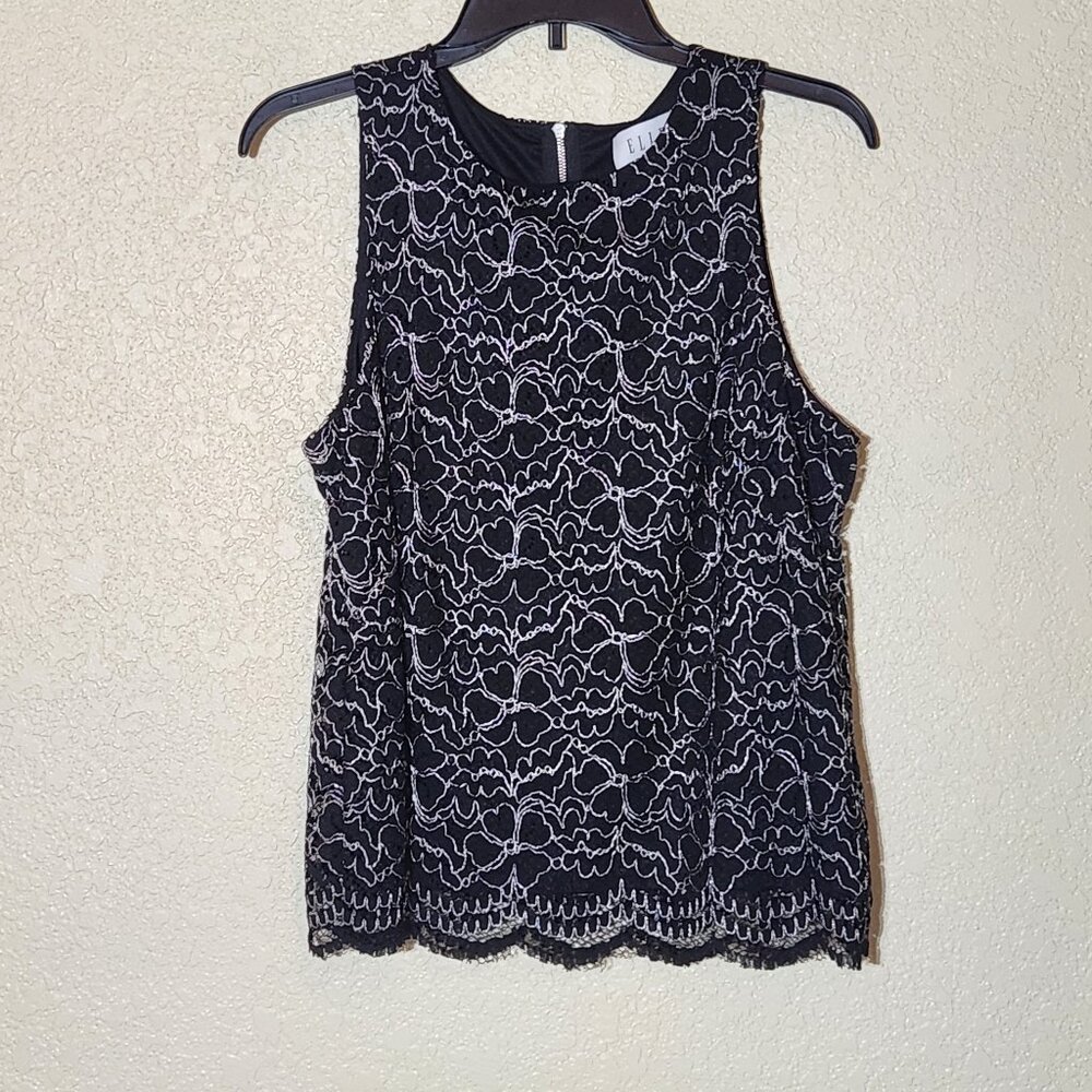 Elle Black & White Lace Embroidery Top - Sleeveless M NWT